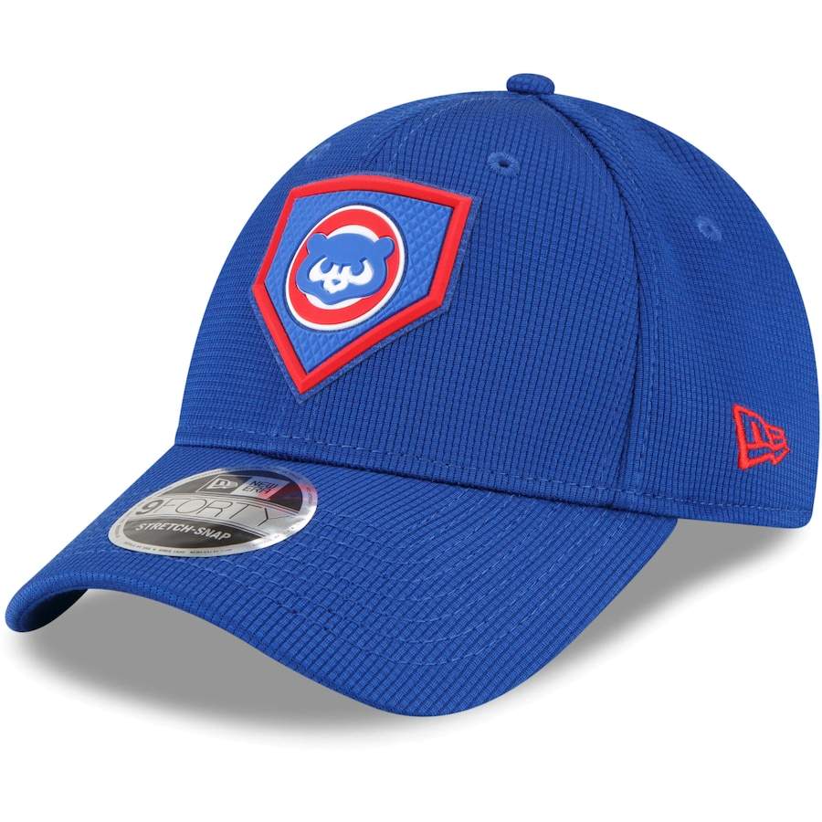 Chicago Cubs New Era 2022 Clubhouse 9FORTY Snapback Hat - Royal