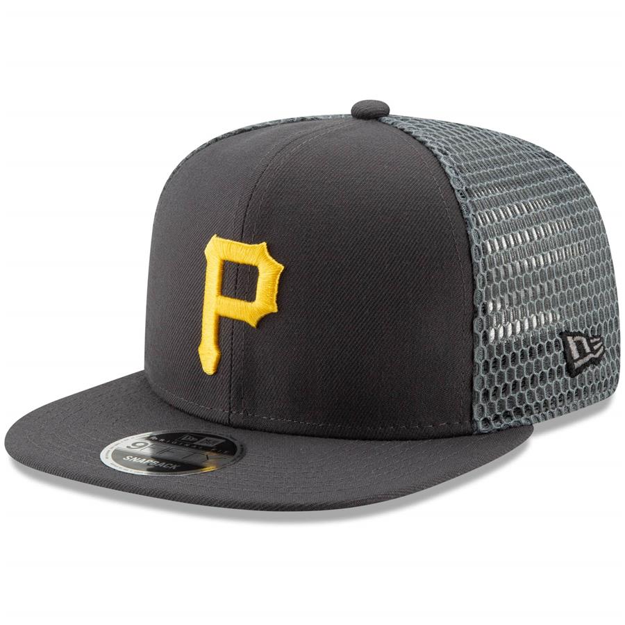 Pittsburgh Pirates New Era Mesh Fresh 9FIFTY Adjustable Snapback Hat - Graphite