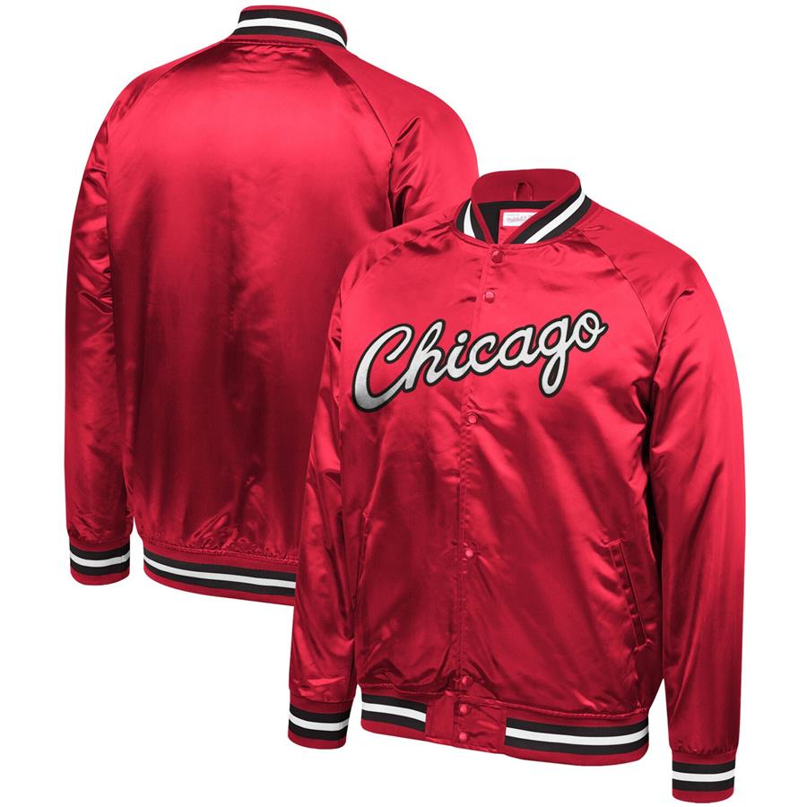 Chicago Bulls Mitchell & Ness Hardwood Classics Throwback Wordmark Satin Jacket - Red