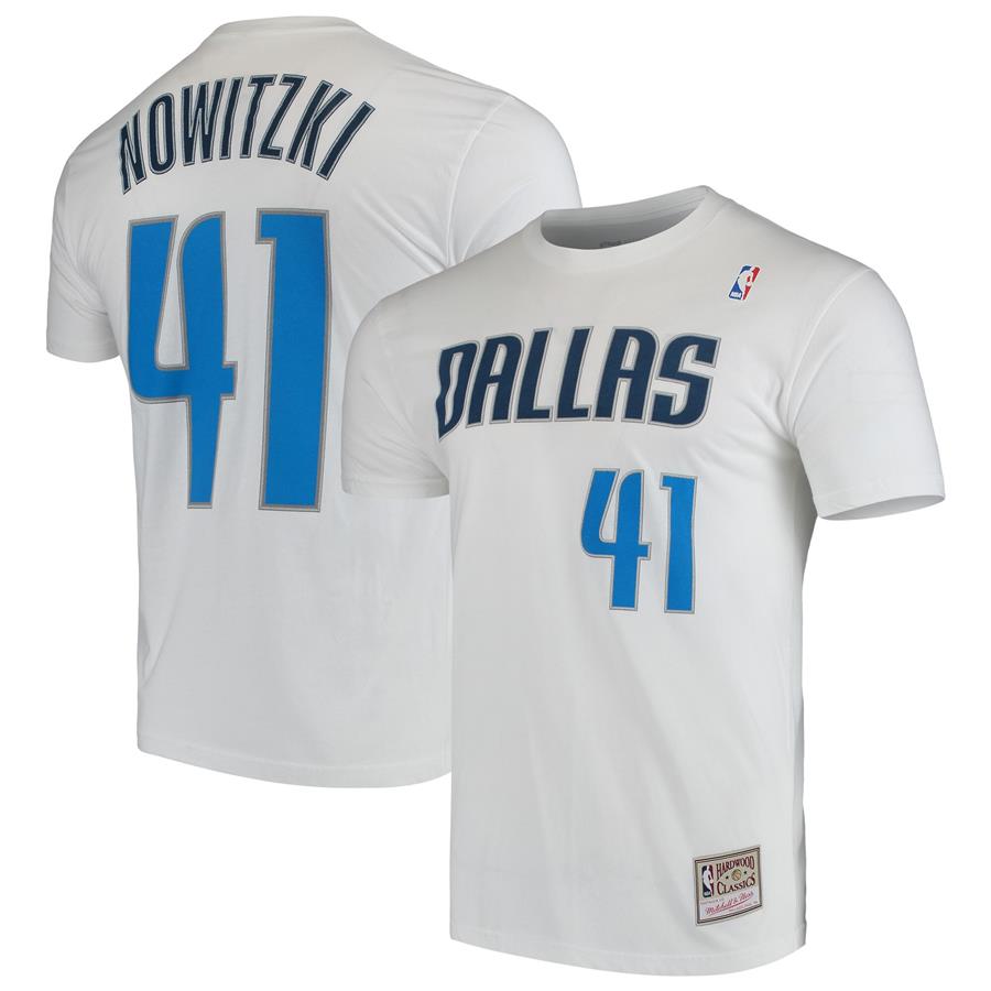 Dirk Nowitzki Dallas Mavericks Mitchell & Ness Hardwood Classics Team Name & Number T-Shirt - White