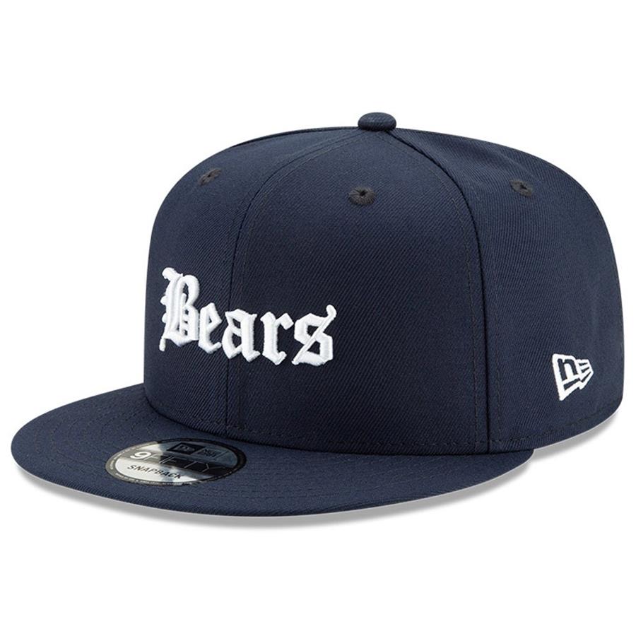 Chicago Bears New Era Gothic Script 9FIFTY Adjustable Snapback Hat - Navy