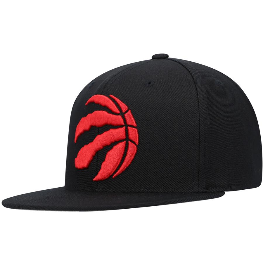Toronto Raptors Mitchell & Ness Team Ground Snapback Hat - Black