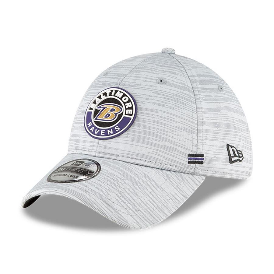 Baltimore Ravens New Era 2020 NFL Sideline Official 39THIRTY Flex Hat - Gray