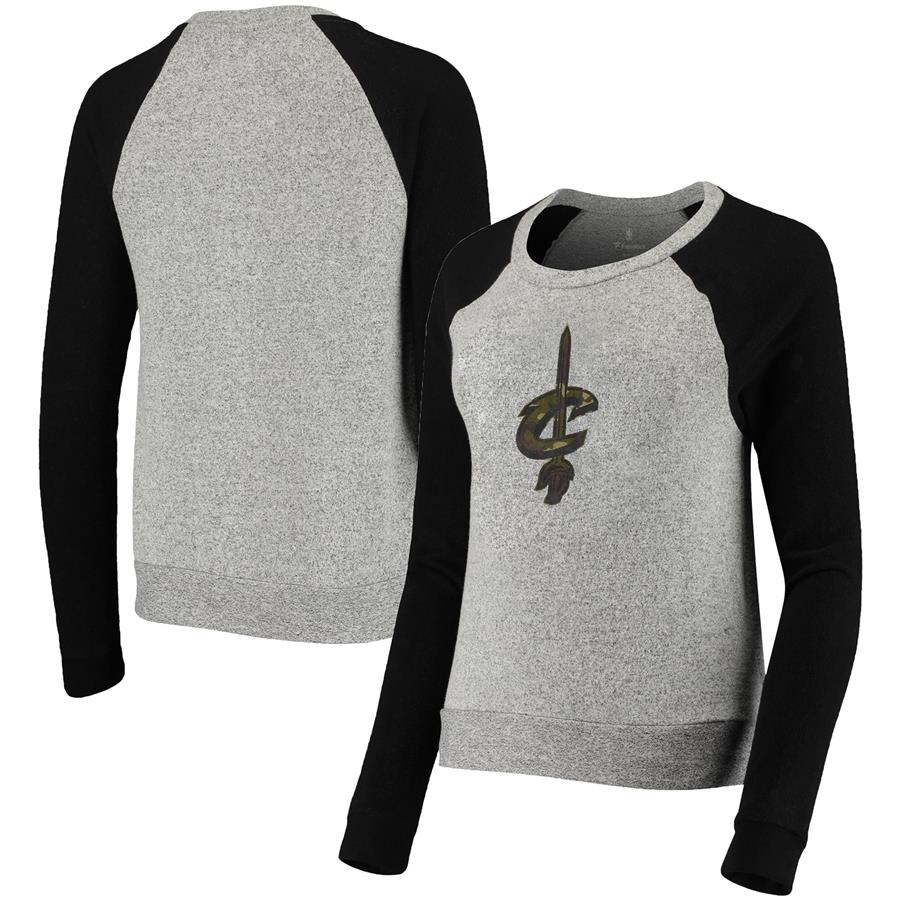 Cleveland Cavaliers Fanatics Branded Women's Prestige Camo Raglan Crew Neck Sweatshirt - Gray