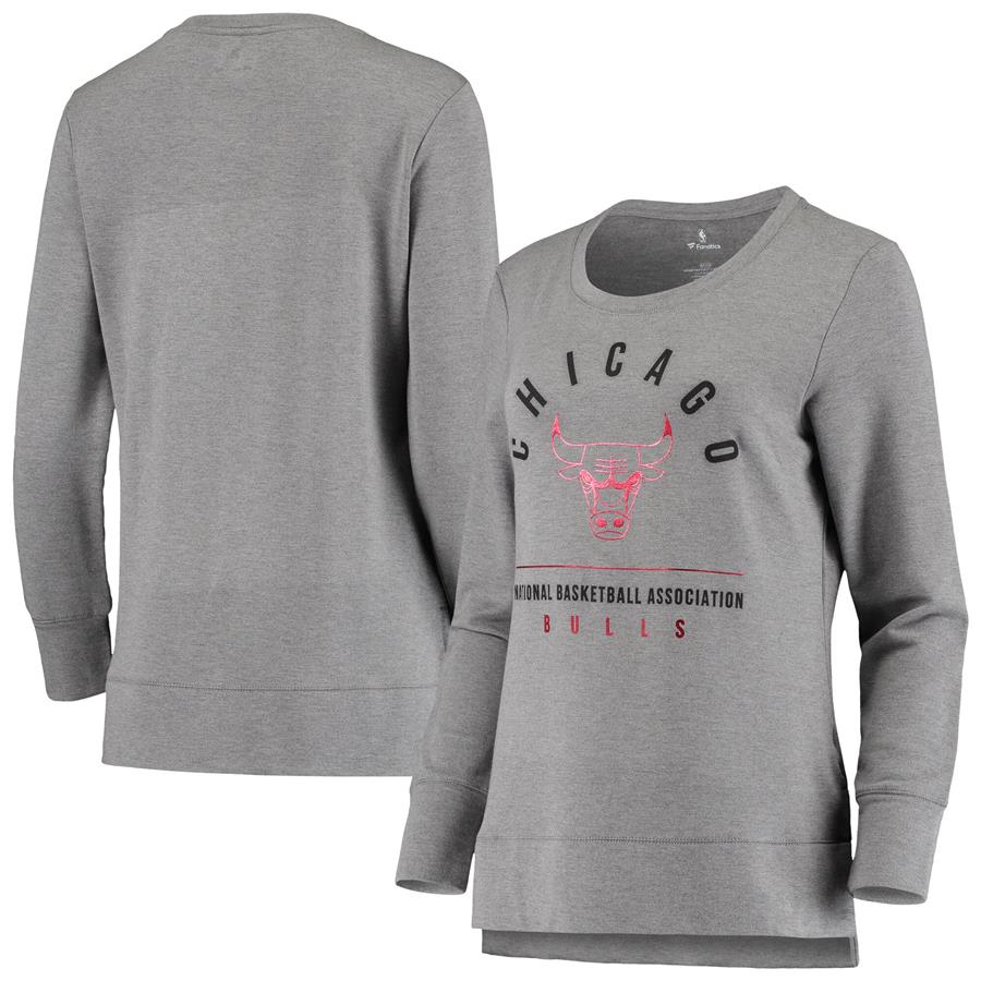 Chicago Bulls Fanatics Branded Women's Versalux Triumph Crew Neck Sweatshirt - Heathered Gray