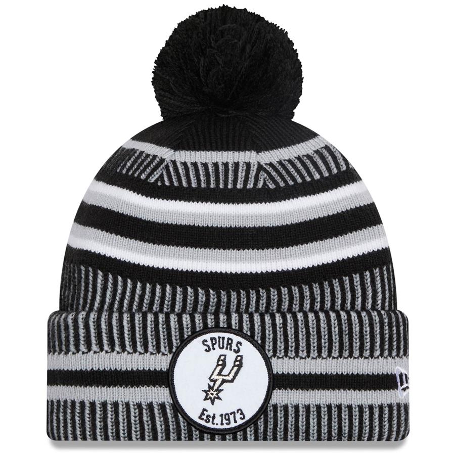 San Antonio Spurs New Era Team Sport Cuffed Knit Hat with Pom - Black
