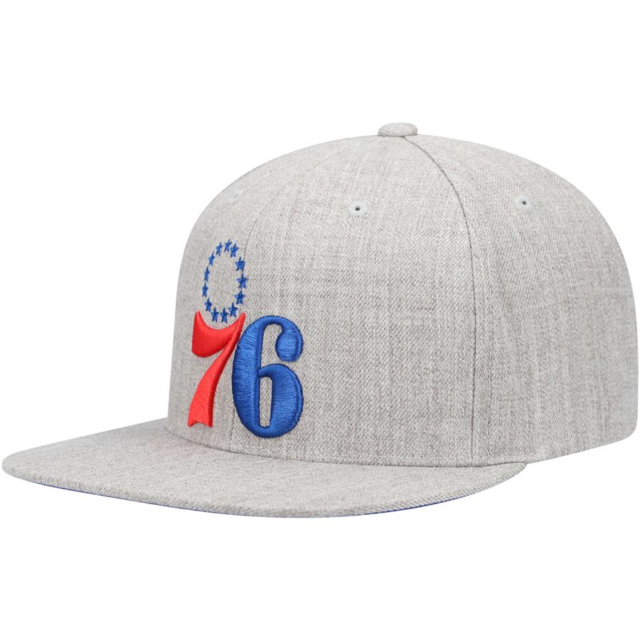 Philadelphia 76ers Mitchell & Ness Team Logo Snapback Hat - Heathered Gray