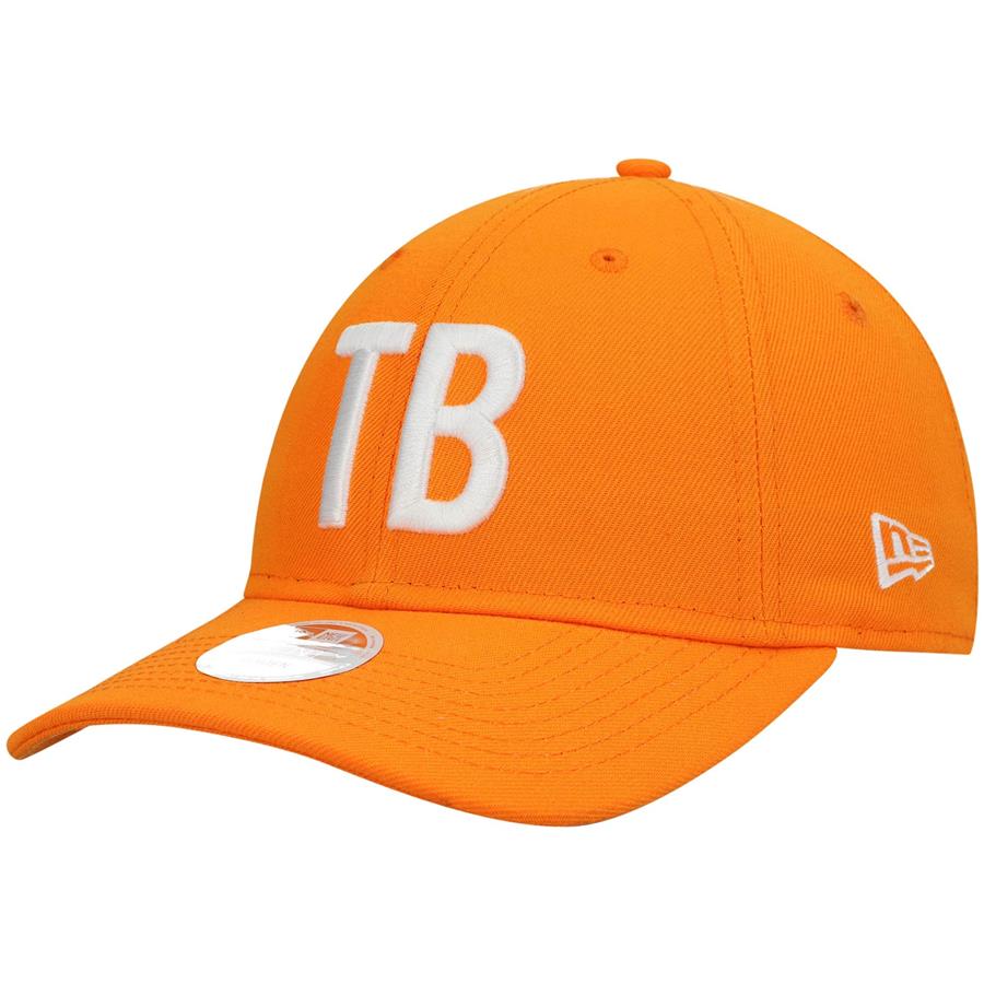 Tampa Bay Buccaneers New Era Women's Hometown Team 9TWENTY Adjustable Hat - Orange