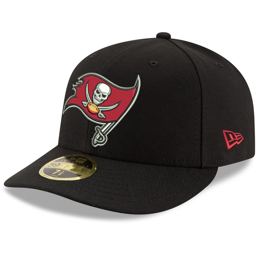Tampa Bay Buccaneers New Era Omaha Low Profile 59FIFTY Fitted Team Hat - Black
