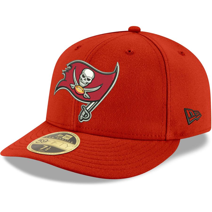 Tampa Bay Buccaneers New Era Omaha Low Profile 59FIFTY Fitted Team Hat - Red