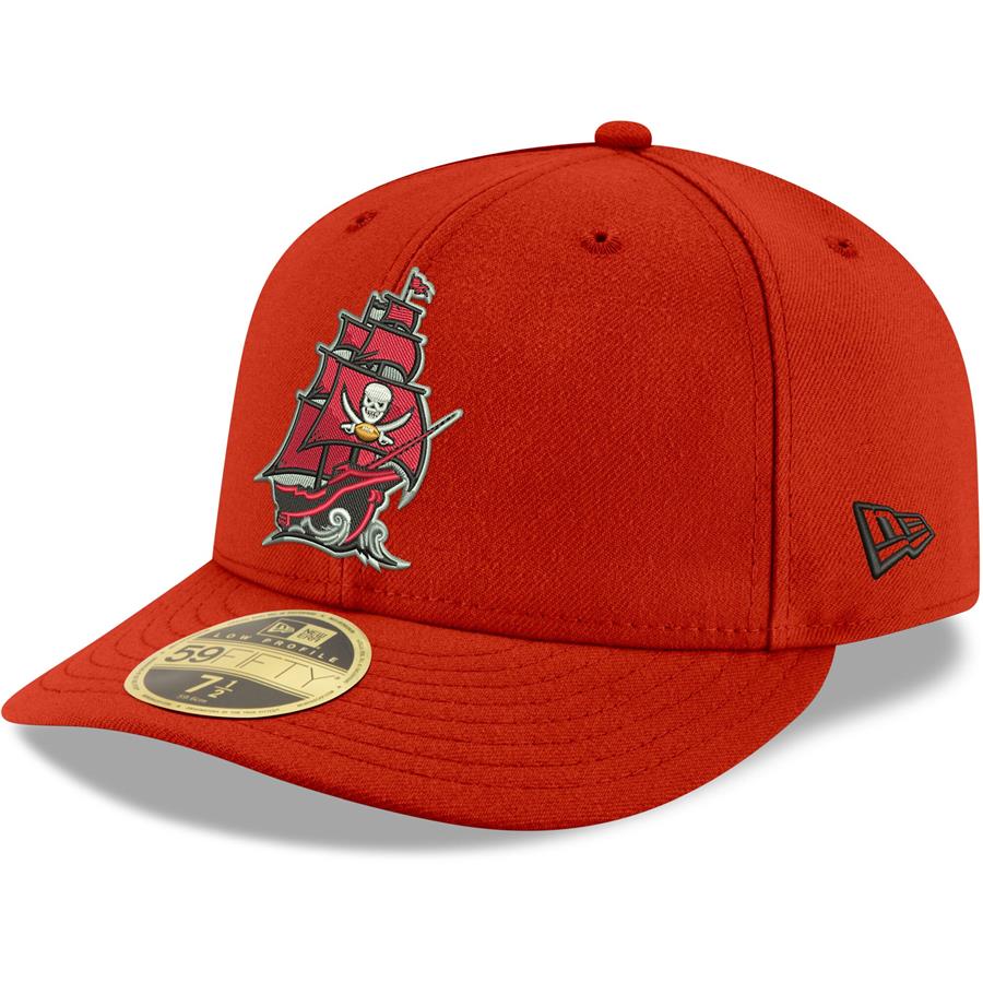 Tampa Bay Buccaneers Ship New Era Omaha Low Profile 59FIFTY Fitted Team Hat - Red