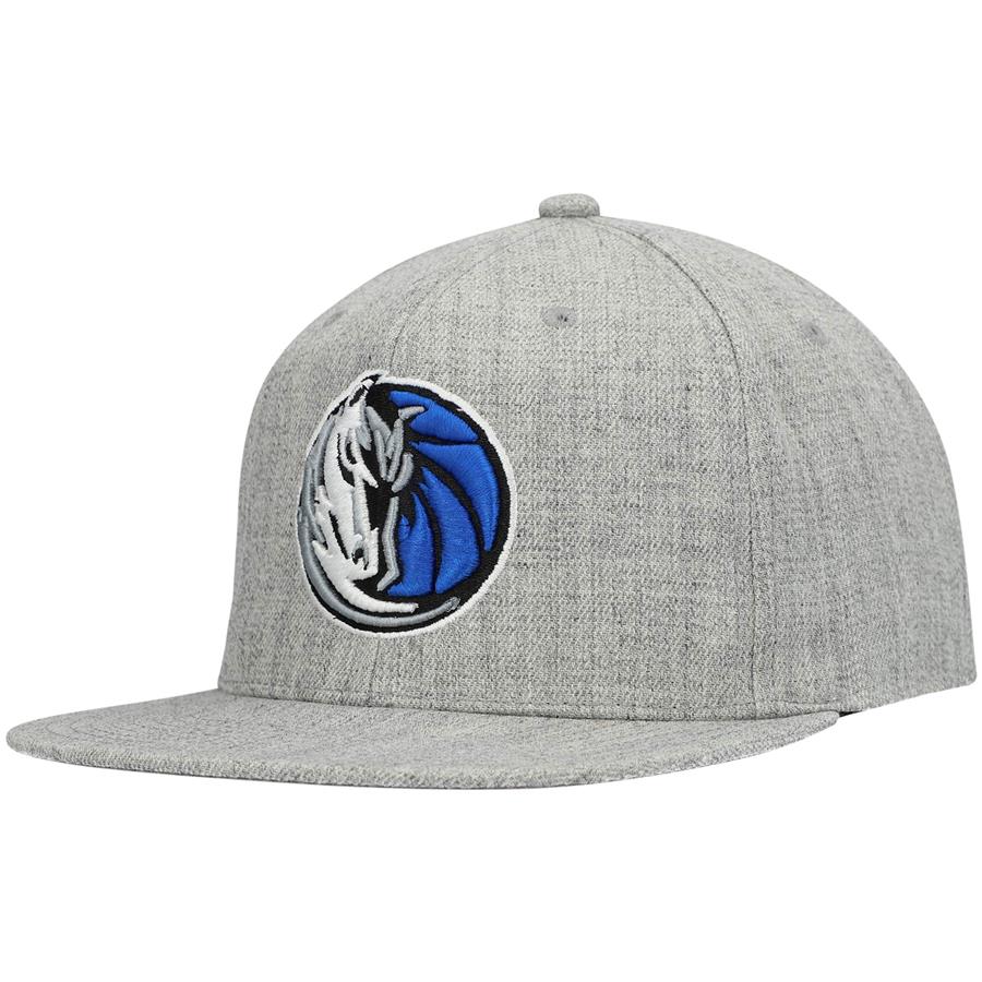 Dallas Mavericks Mitchell & Ness Team Snapback Hat - Heathered Gray