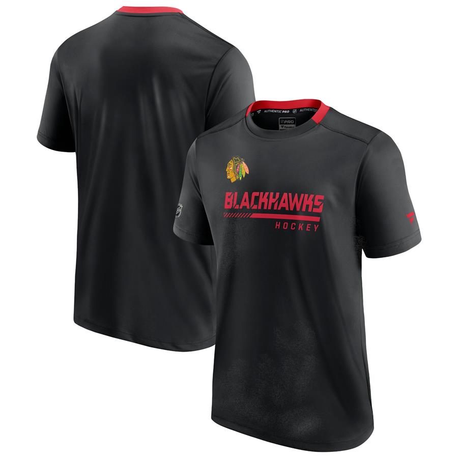 Chicago Blackhawks Fanatics Branded Authentic Pro Locker Room T-Shirt - Black