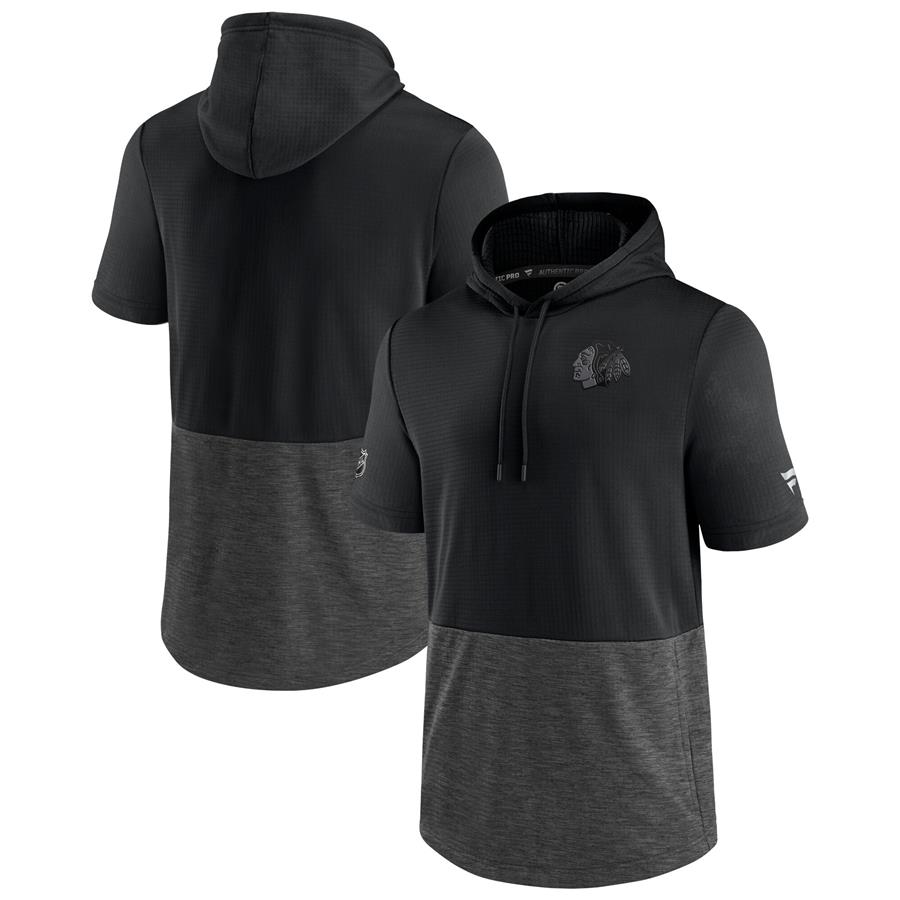 Chicago Blackhawks Fanatics Branded Authentic Pro Travel and Training Short Sleeve Pullover Hoodie - Black