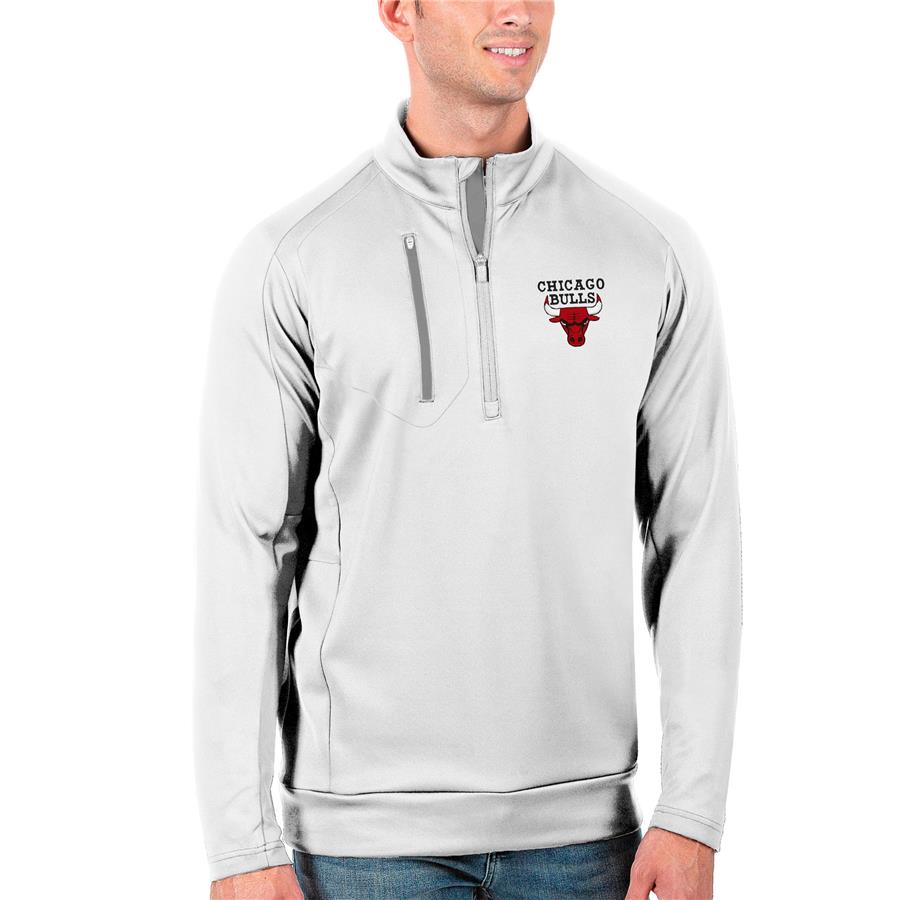 Chicago Bulls Antigua Generation Quarter-Zip Pullover Jacket - White