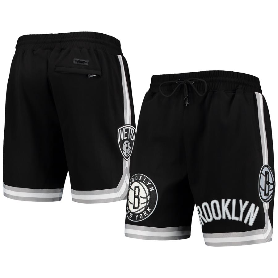 Brooklyn Nets Pro Standard Chenille Shorts - Black