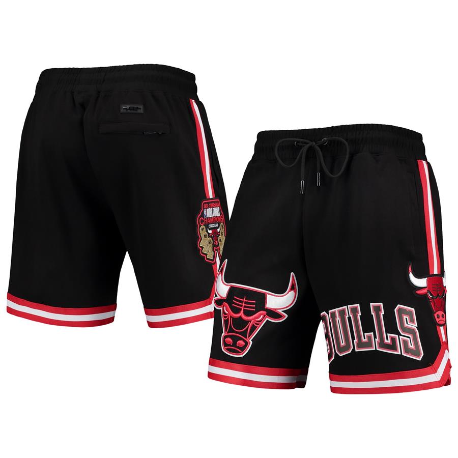 Chicago Bulls Pro Standard Chenille Shorts - Black
