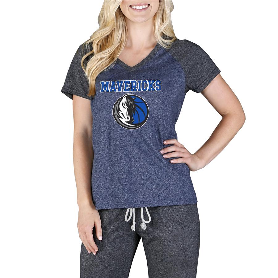 Dallas Mavericks Concepts Sport Women's Quest Raglan V-Neck T-Shirt - Navy