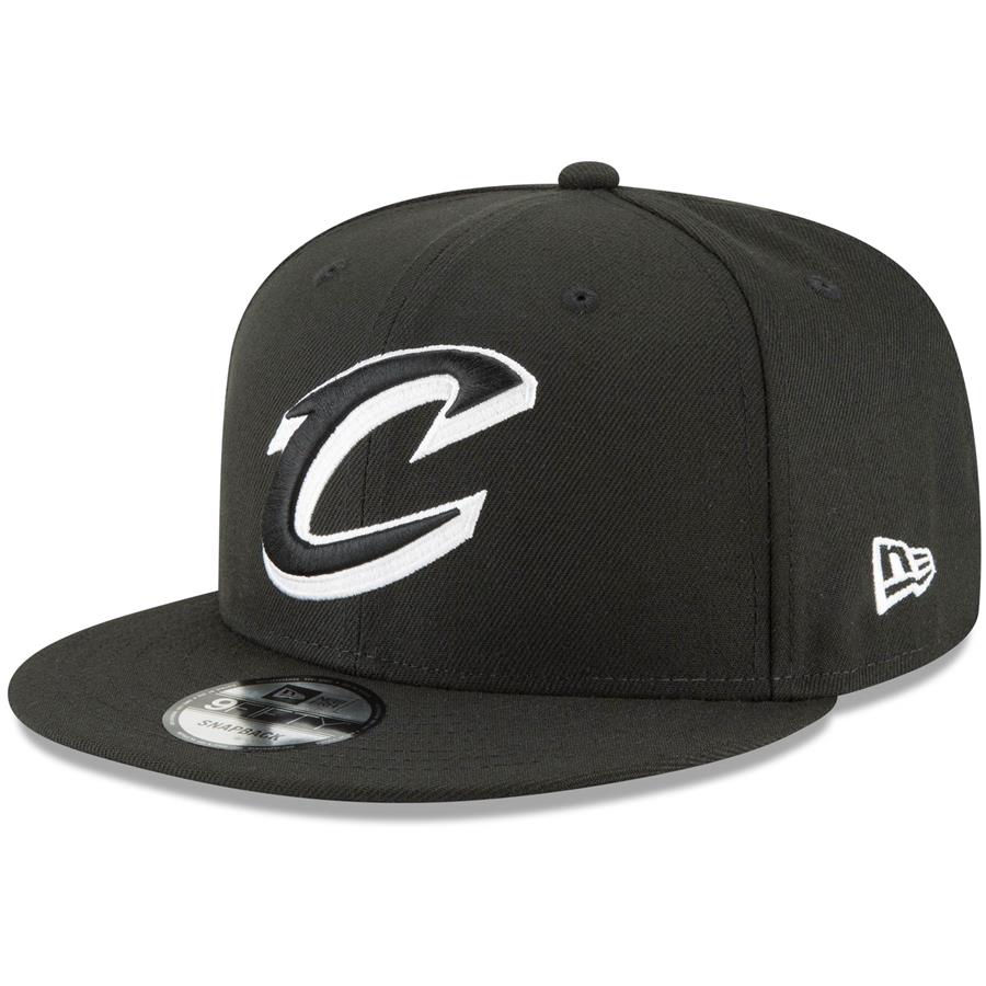 Cleveland Cavaliers New Era Logo 9FIFTY Adjustable Snapback Hat - Black