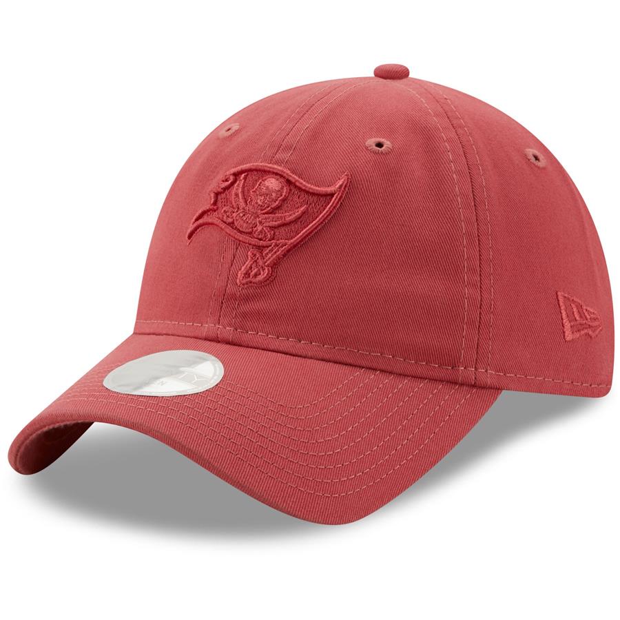 Tampa Bay Buccaneers New Era Women's Core Classic 2.0 9TWENTY Adjustable Hat - Pink
