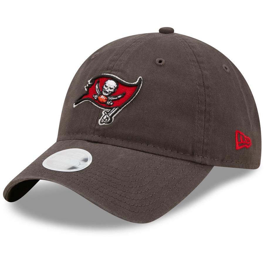 Tampa Bay Buccaneers New Era Women's Core Classic 2.0 9TWENTY Adjustable Hat - Pewter