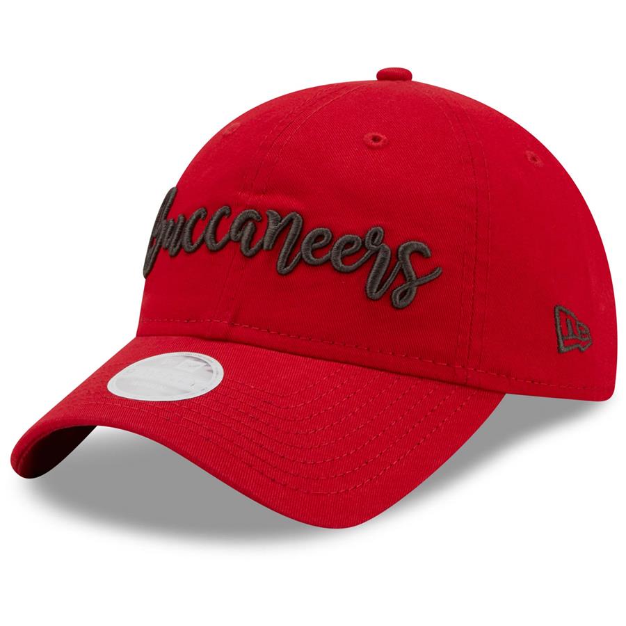 Tampa Bay Buccaneers New Era Women's Script 9TWENTY Adjustable Hat- Red