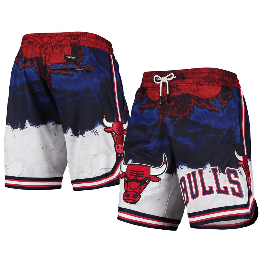 Chicago Bulls Pro Standard Americana Dip-Dye Shorts