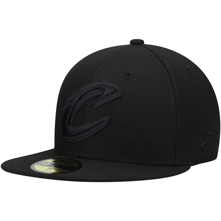 Cleveland Cavaliers New Era Black On Black 59FIFTY Fitted Hat