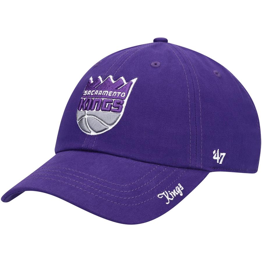 Женская кепка Sacramento Kings '47 Miata Clean Up Logo Adjustable (фиолетовый)