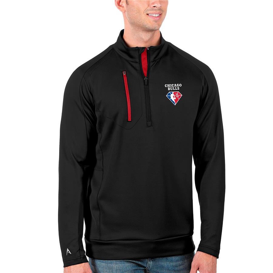 Chicago Bulls Antigua NBA 75th Anniversary Generation Quarter-Zip Pullover Jacket - Black