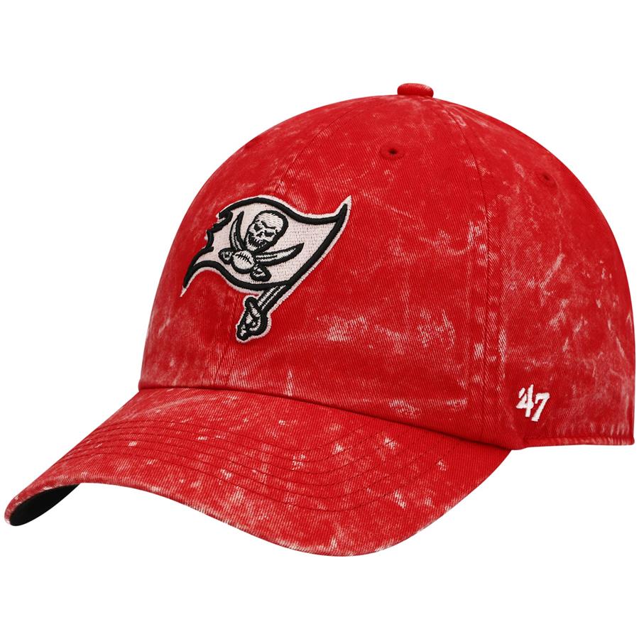 Tampa Bay Buccaneers '47 Gamut Clean Up Adjustable Hat - Red