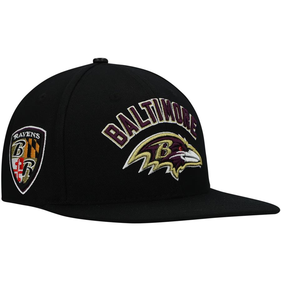 Baltimore Ravens Pro Standard Stacked Snapback Hat - Black
