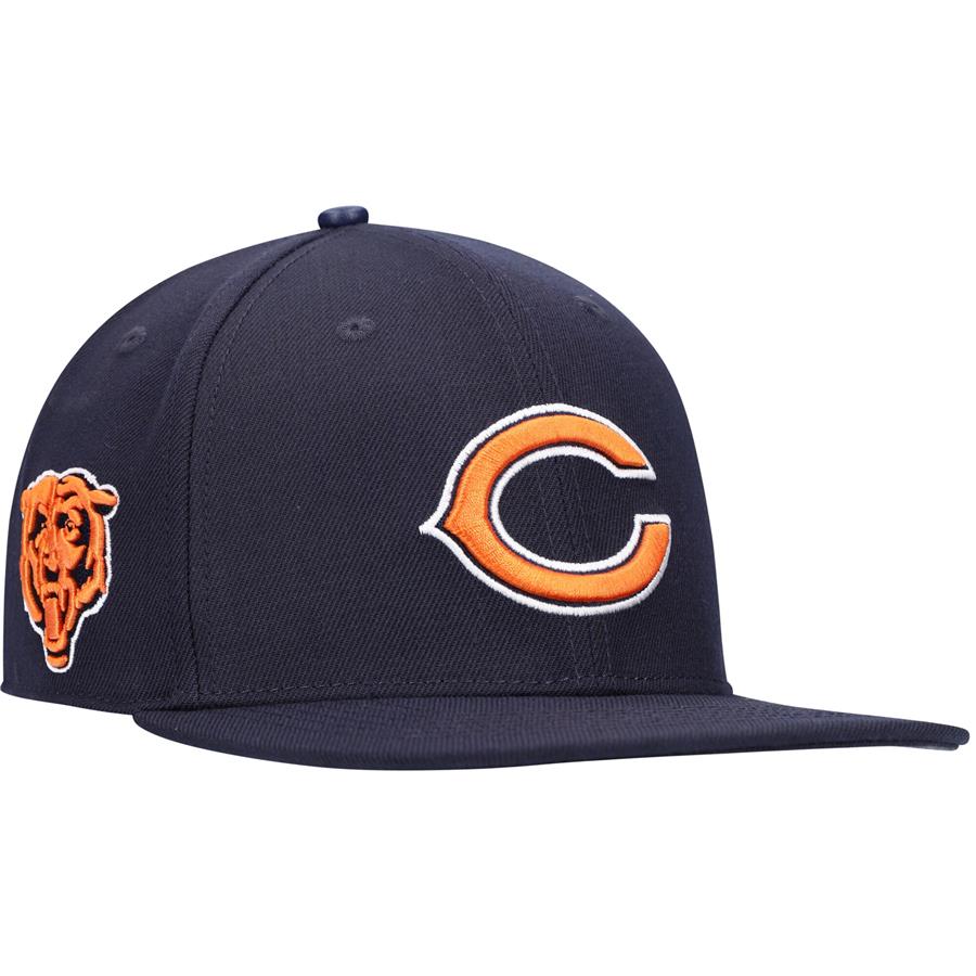 Chicago Bears Pro Standard Logo II Snapback Hat - Navy