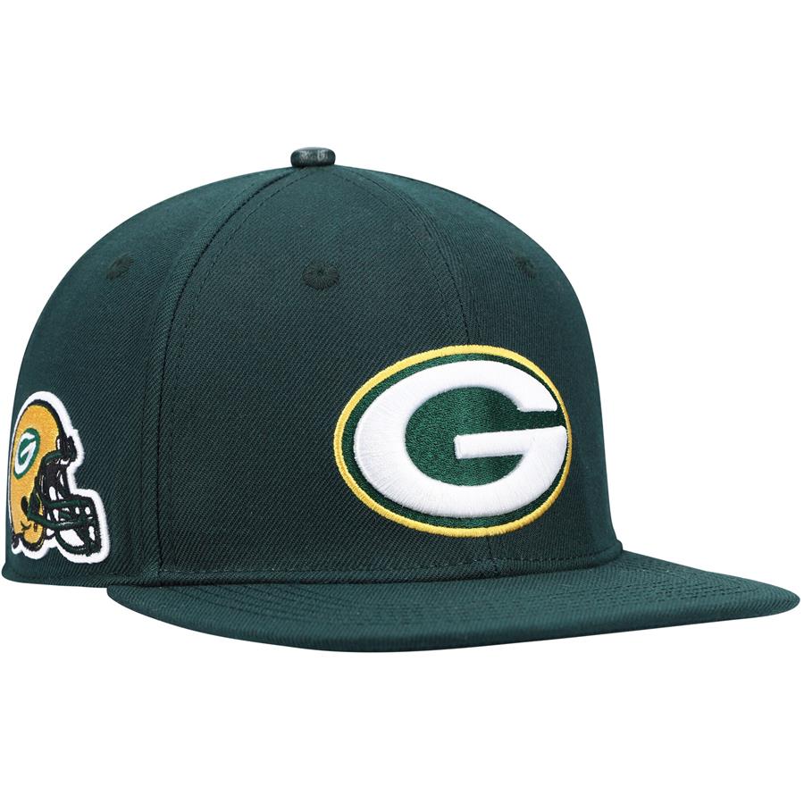 Green Bay Packers Pro Standard Logo II Snapback Hat - Green