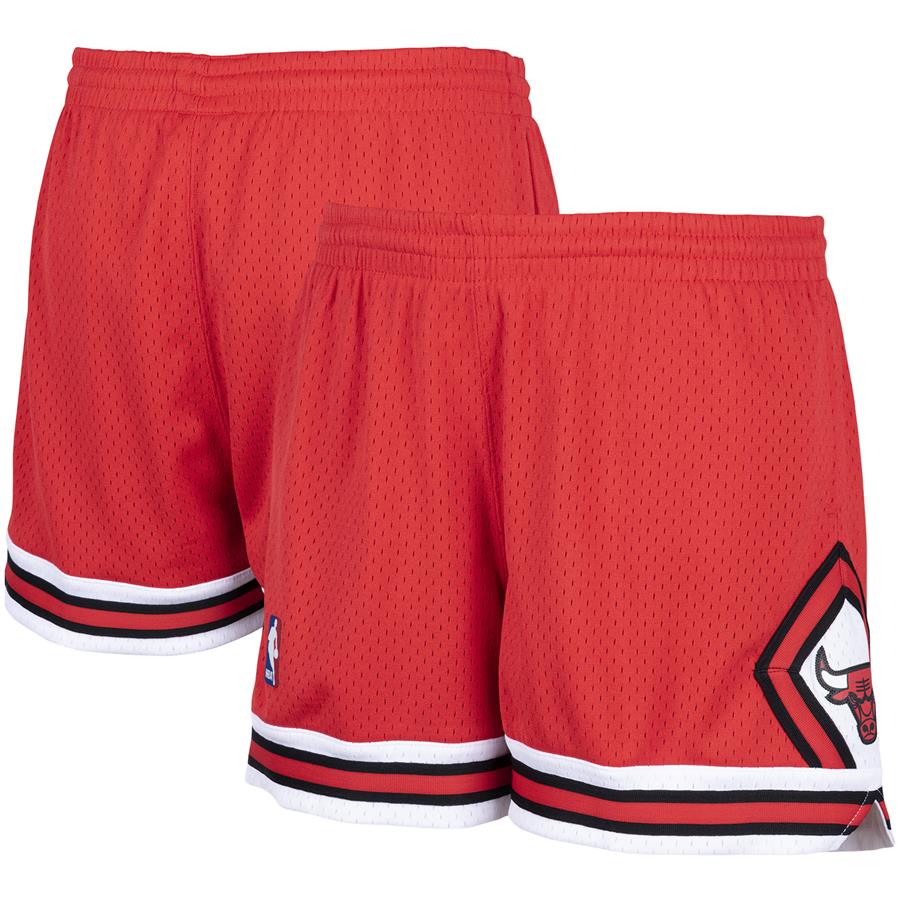 Chicago Bulls Mitchell & Ness Women's Jump Shot Shorts - Red