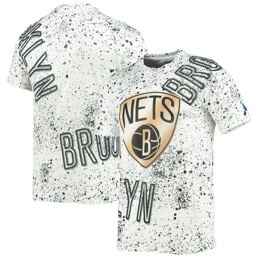 Brooklyn Nets Gold Foil Splatter Print T-Shirt - White