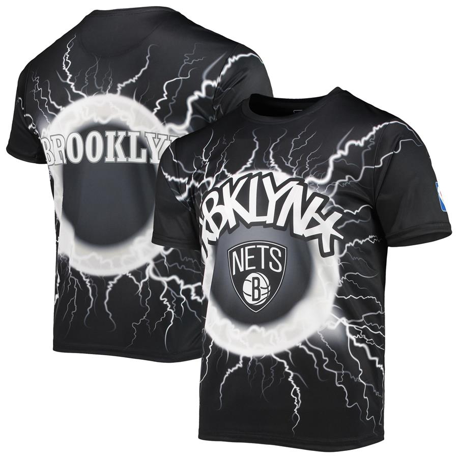 Brooklyn Nets Tornado Bolt T-Shirt - Black