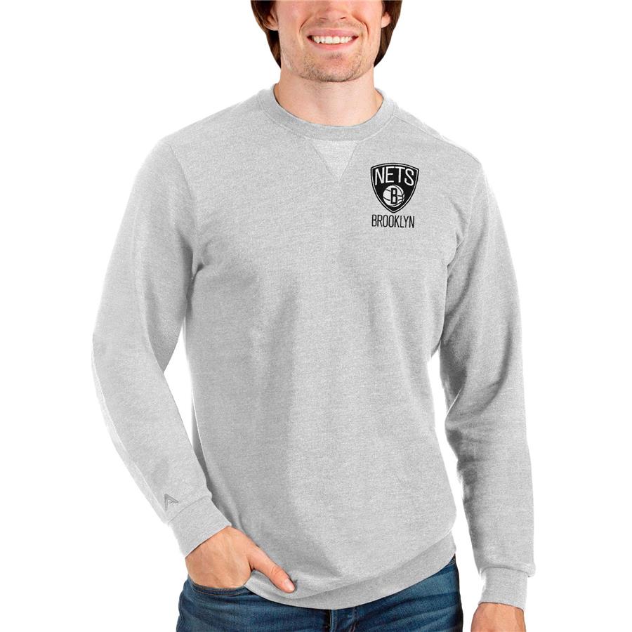 Brooklyn Nets Antigua Reward Crewneck Pullover Sweatshirt - Heathered Gray
