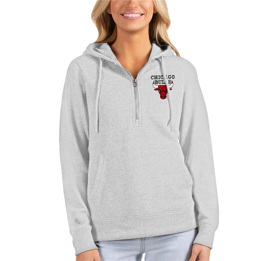 Chicago Bulls Antigua Women's Action Half-Zip Pullover Hoodie - Heathered Gray