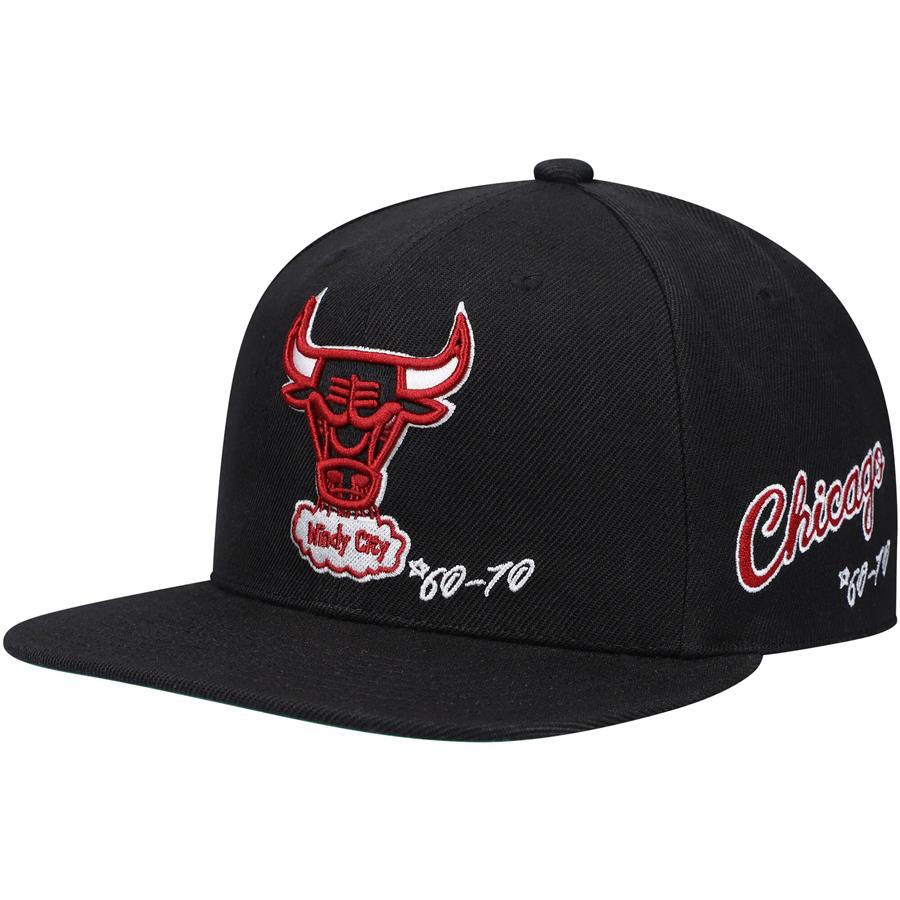 Chicago Bulls Mitchell & Ness Hardwood Classics Timeline Fitted Hat - Black