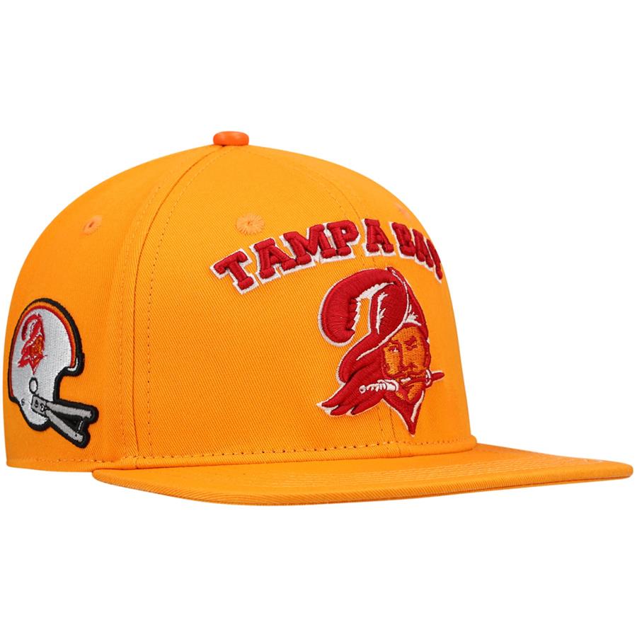 Tampa Bay Buccaneers Pro Standard Stacked Snapback Hat - Orange