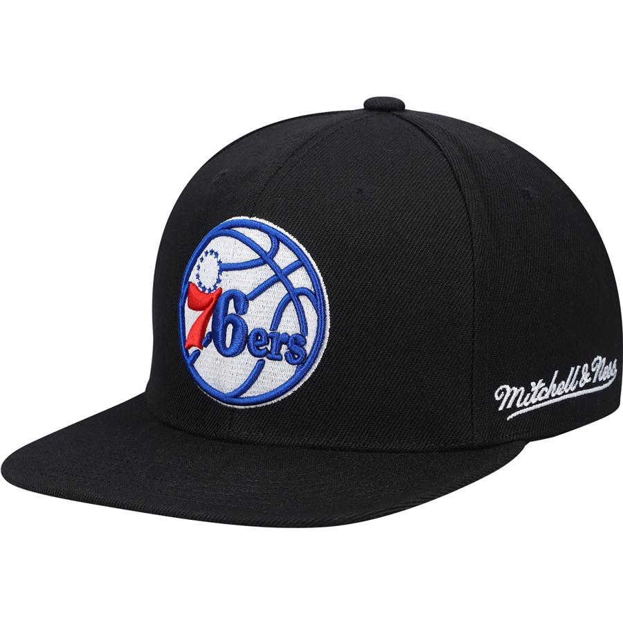 Philadelphia 76ers Mitchell & Ness English Dropback Snapback Hat - Black