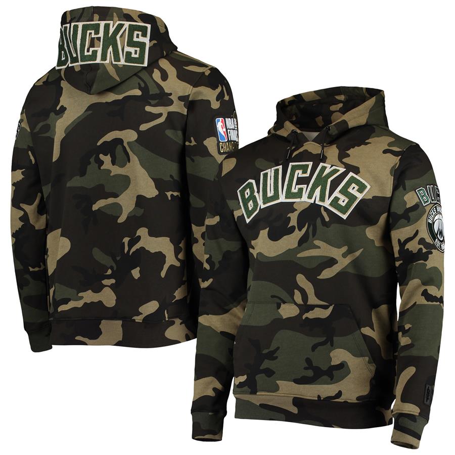 Milwaukee Bucks Pro Standard Team Pullover Hoodie - Camo