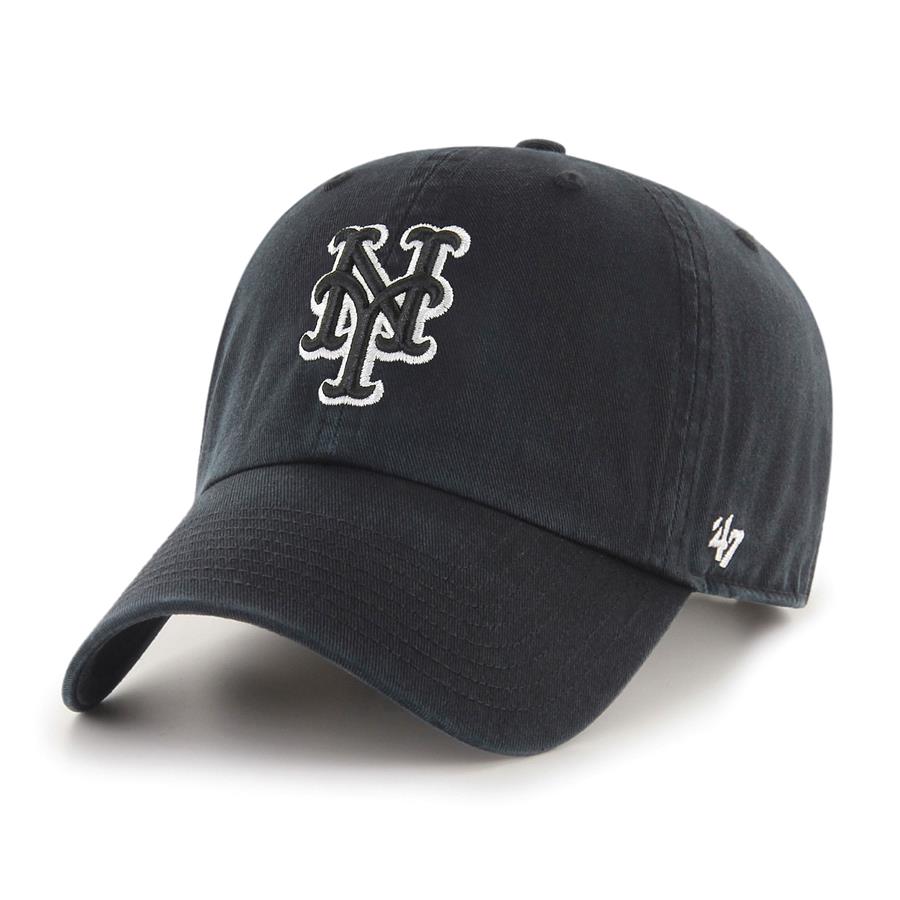 New York Mets '47 Black on Black Logo Clean Up Adjustable Hat