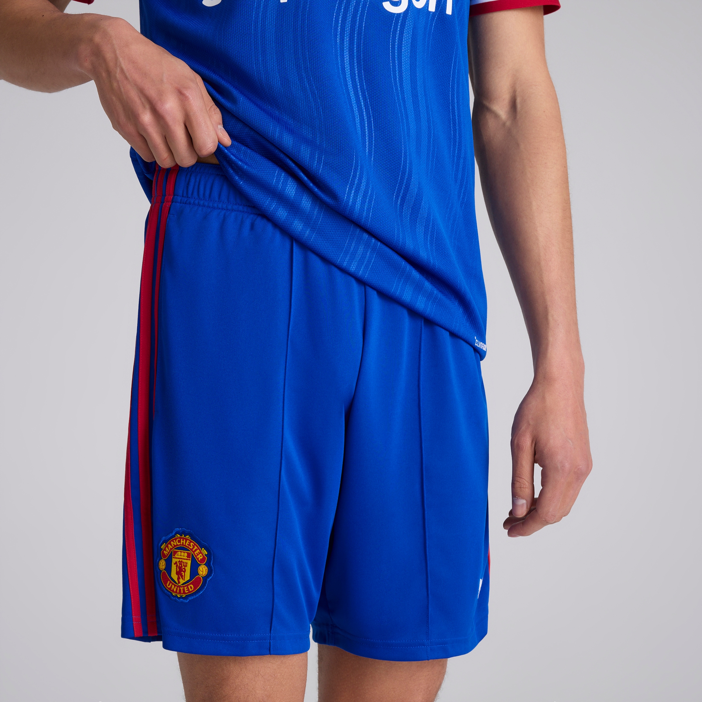 Manchester United 26/27 Away Shorts Blue