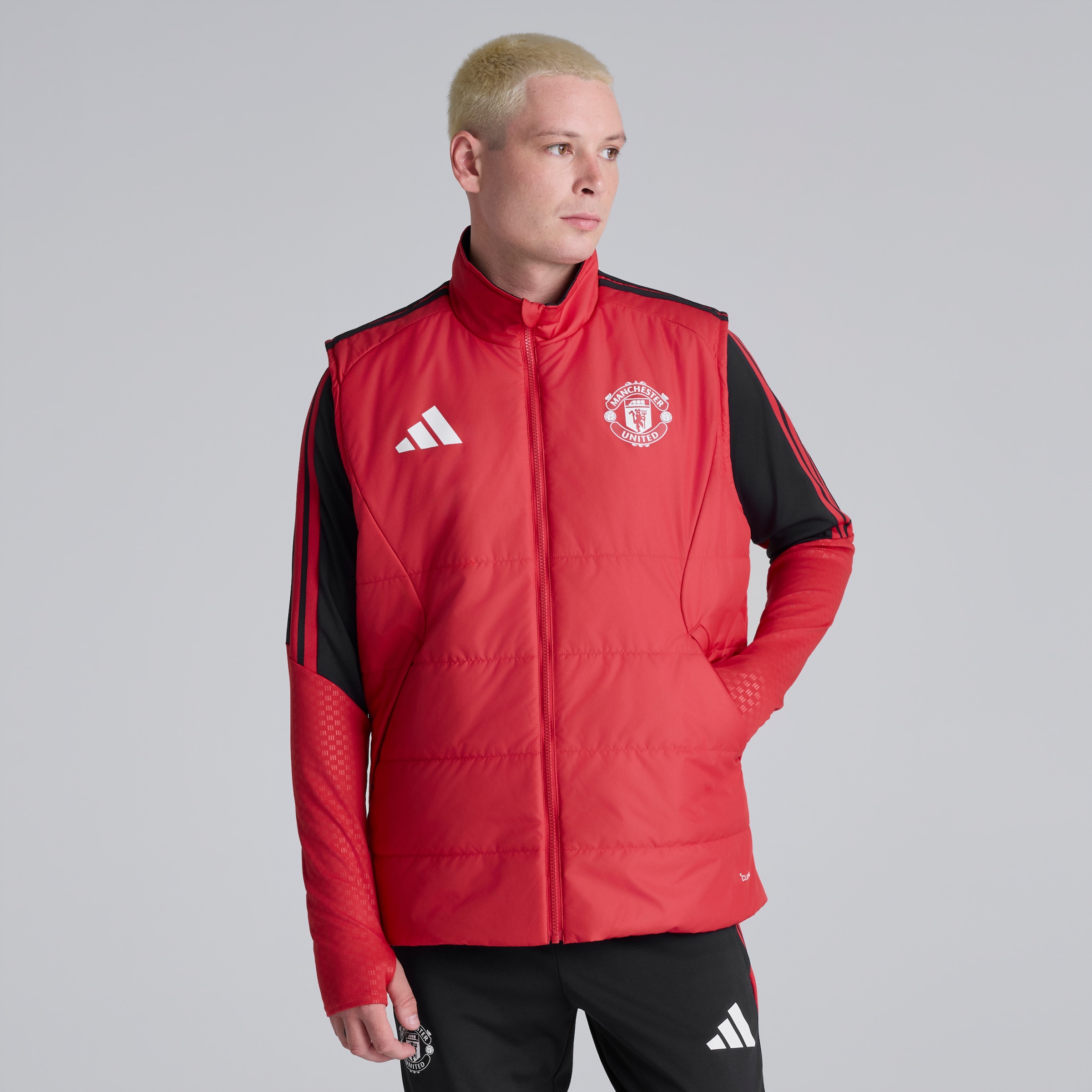 Manchester United 26/27 Training Tiro Winterized Vest Red