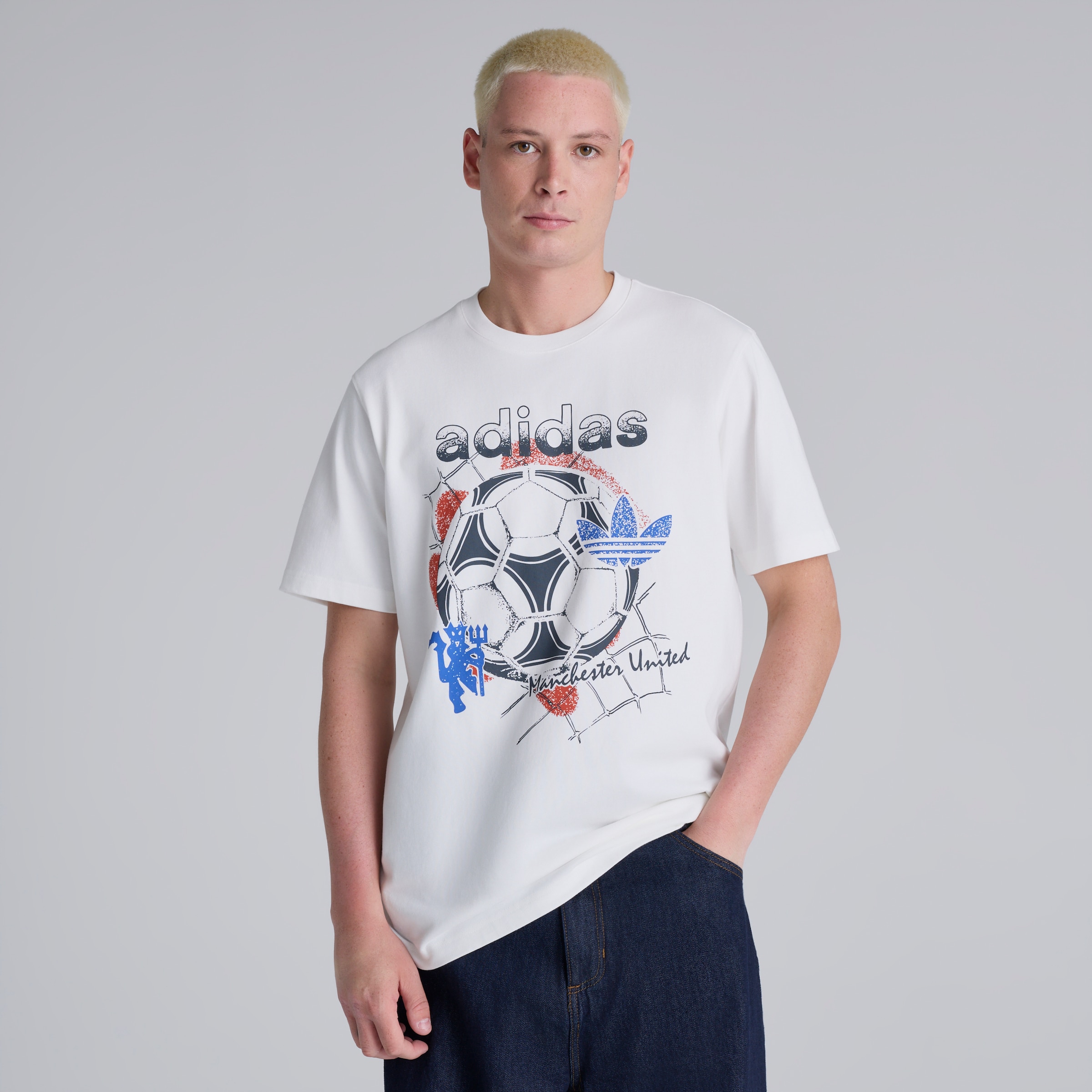 Manchester United x adidas Originals Graphic T-Shirt White