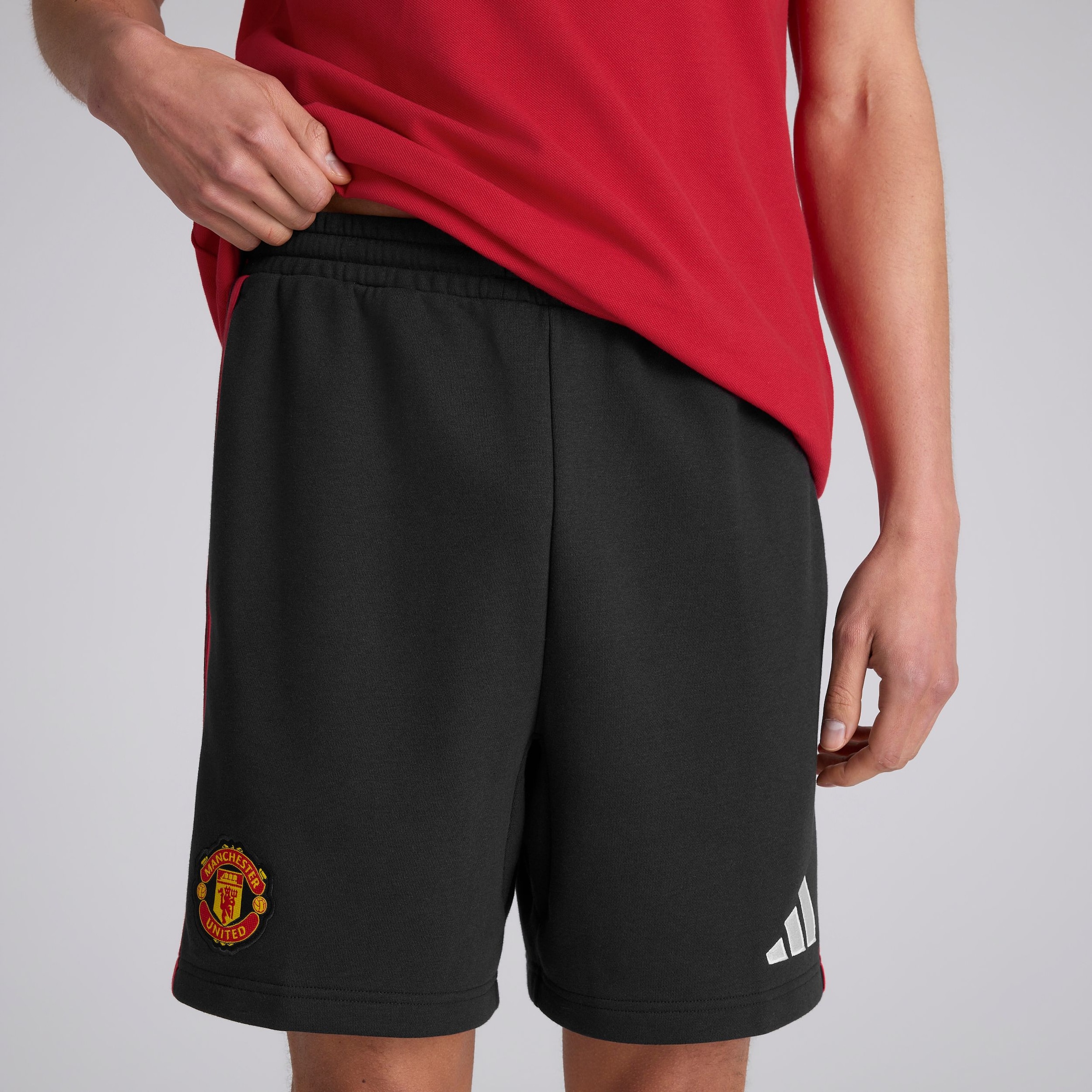 Manchester United x adidas DNA Shorts Black
