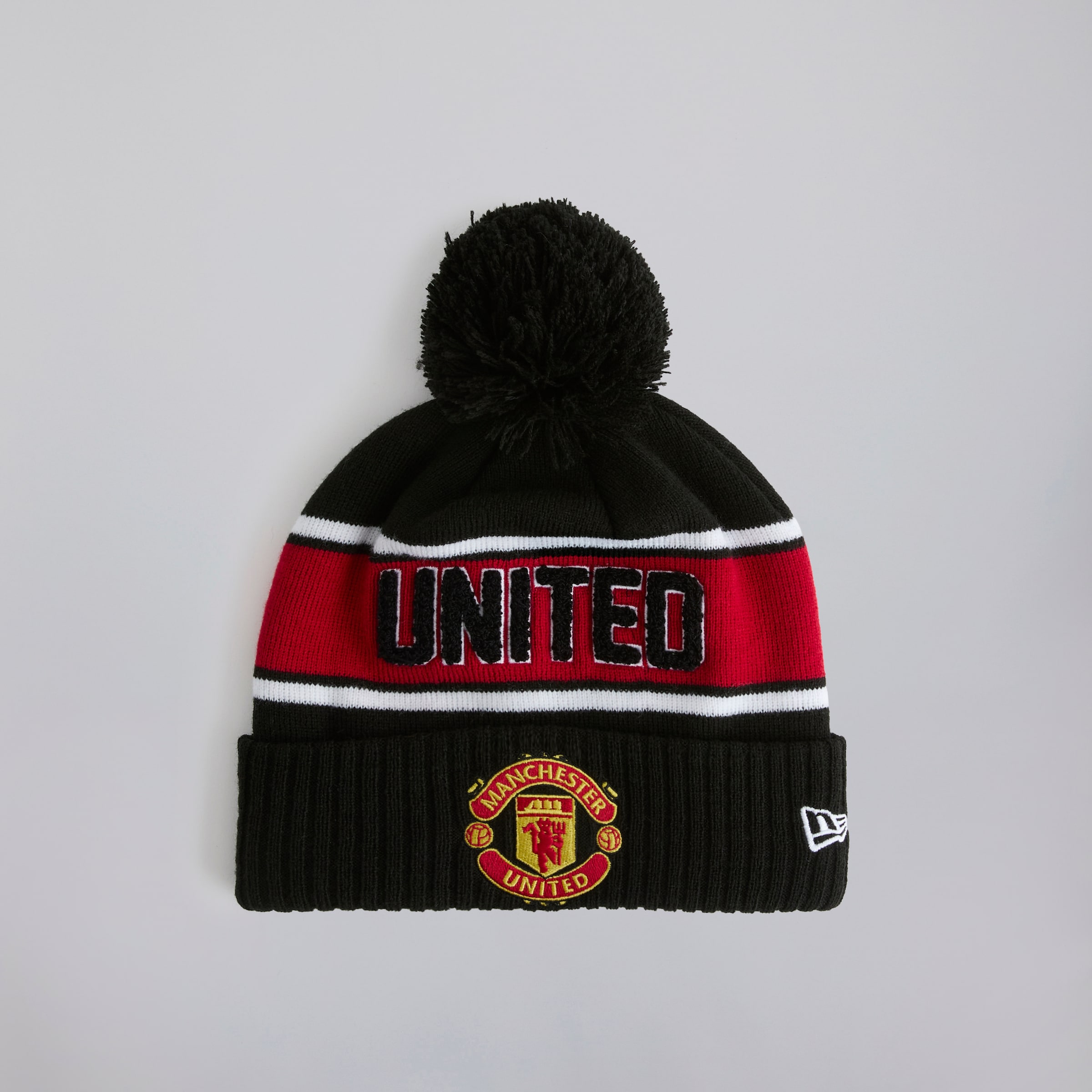 Manchester United x New Era Sport Knit Bobble Beanie Black