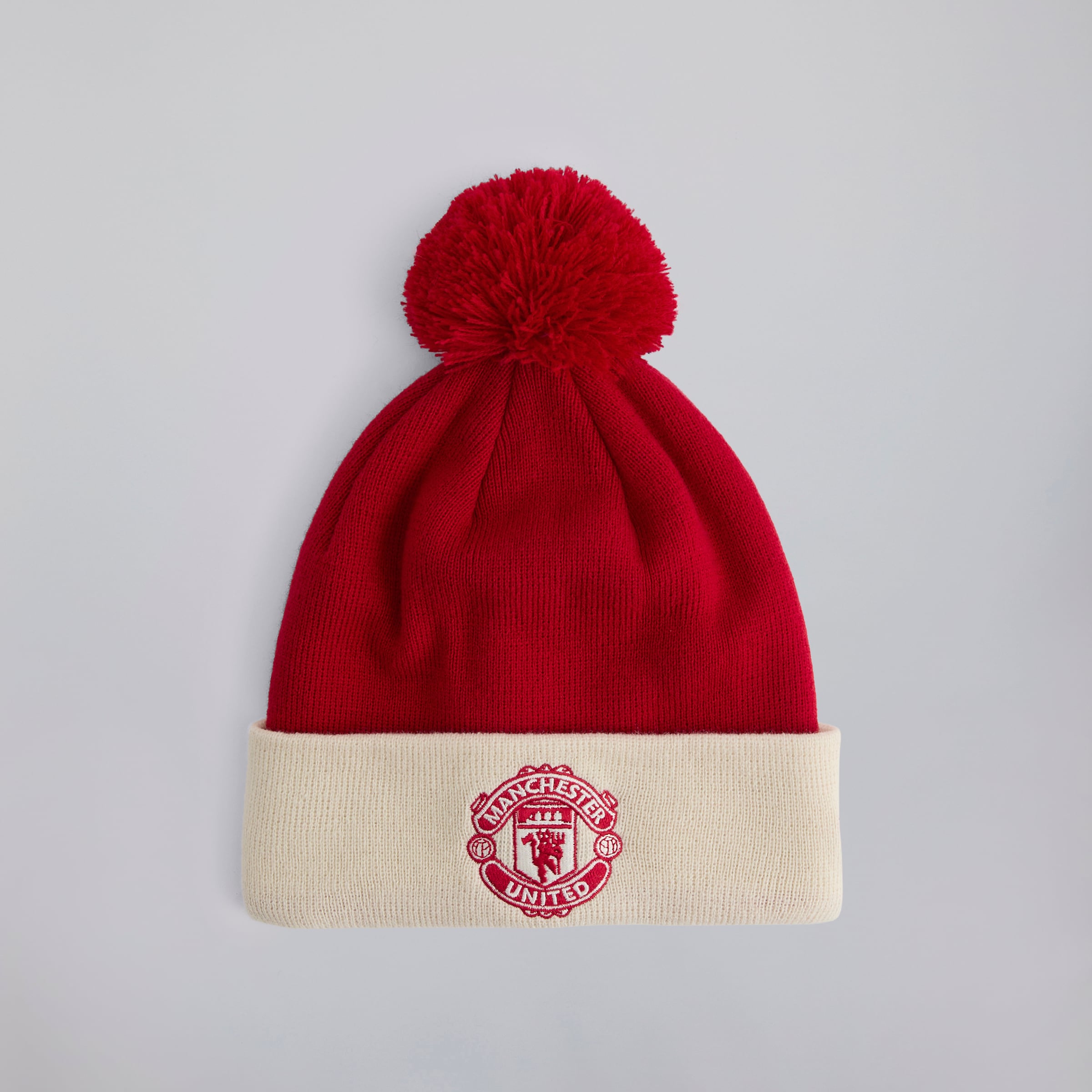 Manchester United x New Era Contrast Bobble Beanie Red